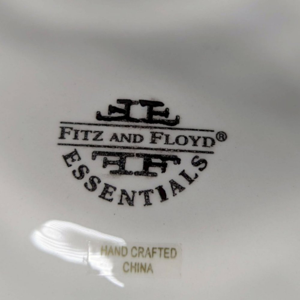 Fitz & Floyd Essentials Snowman Plate - Picture 6 of 11